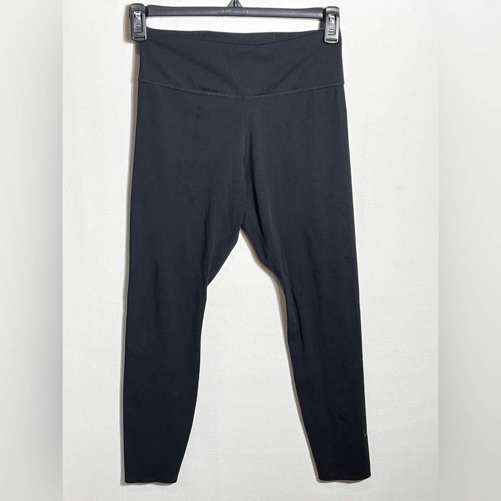 Nike Dri-fit Leggings 7/8th length Black Sz M